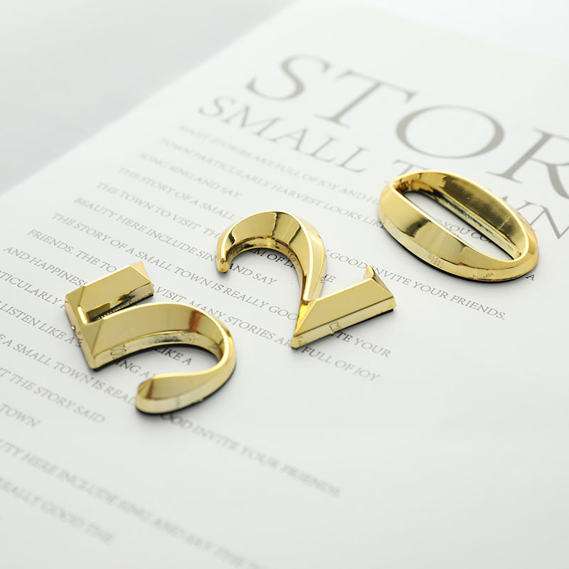 1pc Höhe 5cm goldenes Haus Auf – Home Decor On Sale Bewertung und Preis